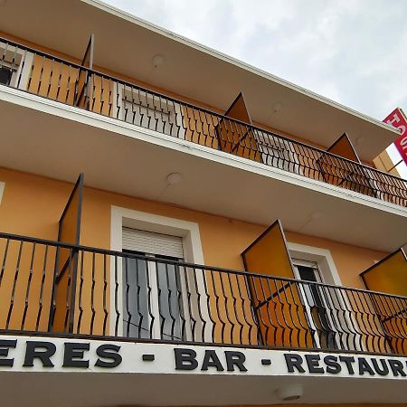 Hotel Mega Figueres Figueres  Zewnętrze zdjęcie