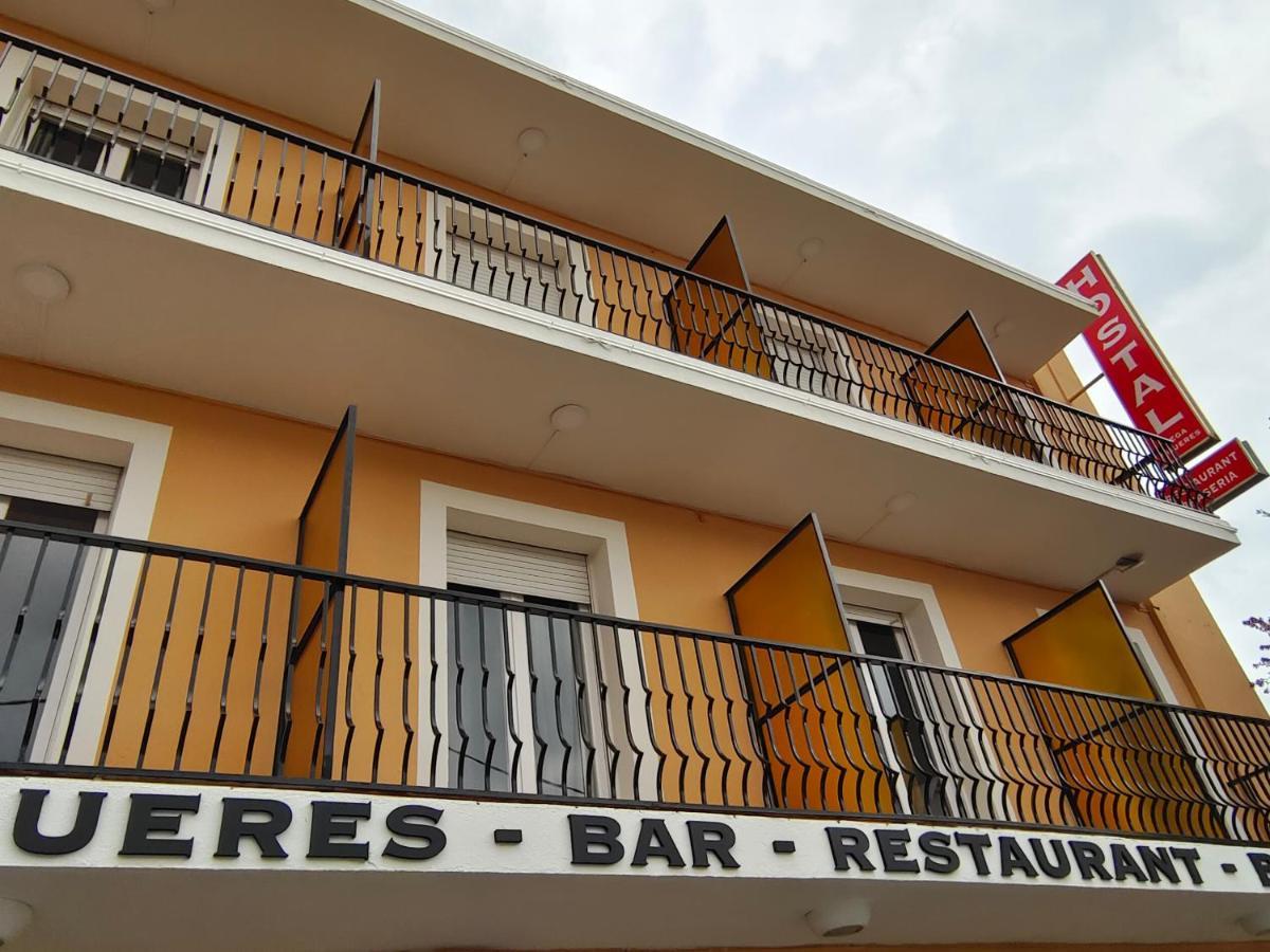 Hotel Mega Figueres Figueres  Zewnętrze zdjęcie